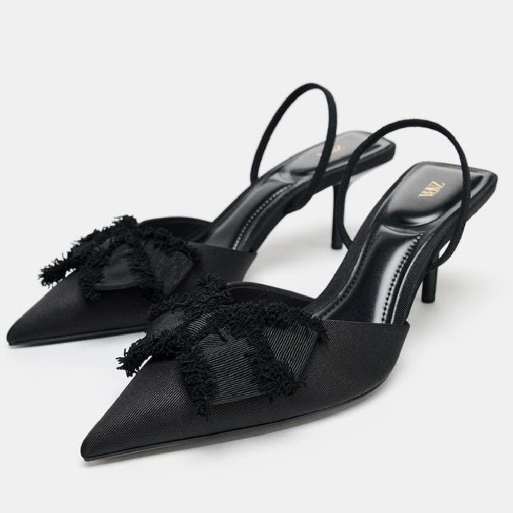 Zara Black Kitten Heel Size 8